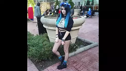 Kylie ile mastürbasyon yapma mücadelesi