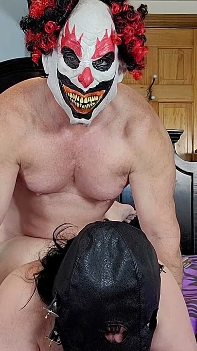 Gimp Fucker | Klip 1