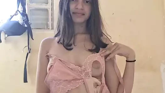 Kıyafetlerimi değiştirirken neredesin?