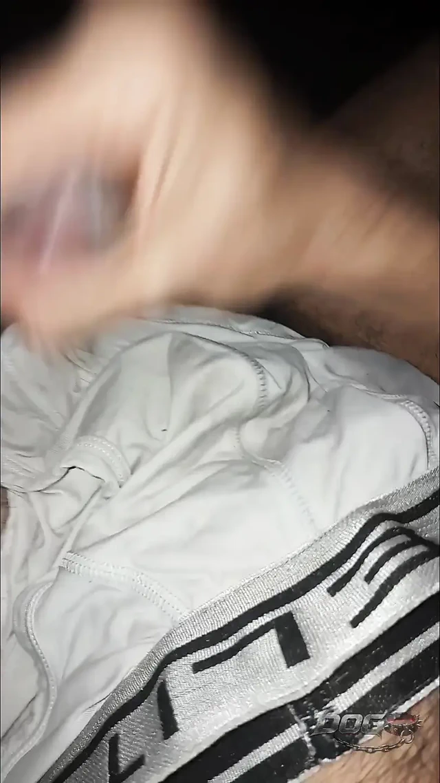 Kirli Bir Iç Çamaşırı Giymek