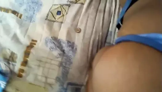 Arkadaşlarım adım anne sikme ile benimle evde