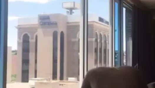 sürtük memnun adam içinde otel odasında