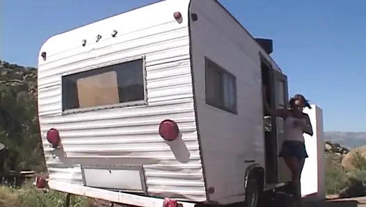 Lezbiyenler orta yaşlı seksi kadın amcık yalıyor, amcık sikişi grup seks partisi (tam orijinal film)