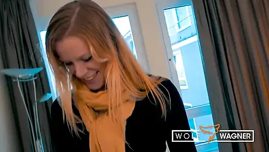 Muhafazakar Claudia Swea gizli sürtük! Wolff Wagner