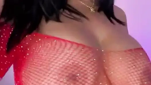 Benimle flört etmek ister misin