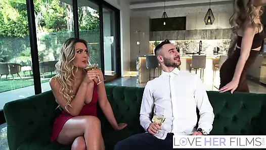 Millie Morgan And Savvy Suxx Celebrates With Threesome Fucking