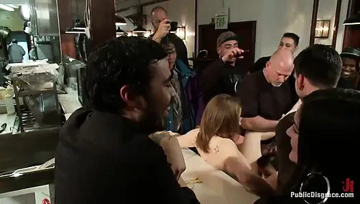 Steak House'da herkes için ücretsiz