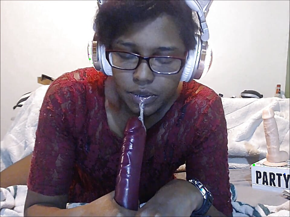 HD Ebony Neko Sloppy Blow