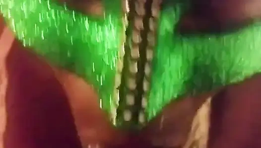 Maskeli dağınık ağız!