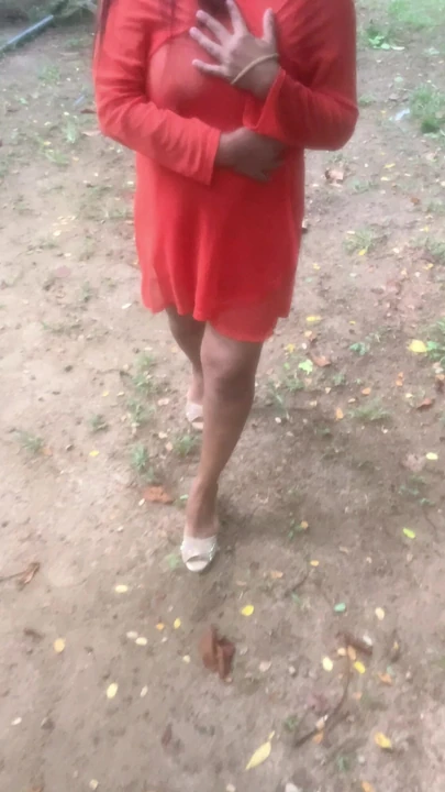 Хотвайф Tiyana просыпается рано и собирается потрахаться с мужем