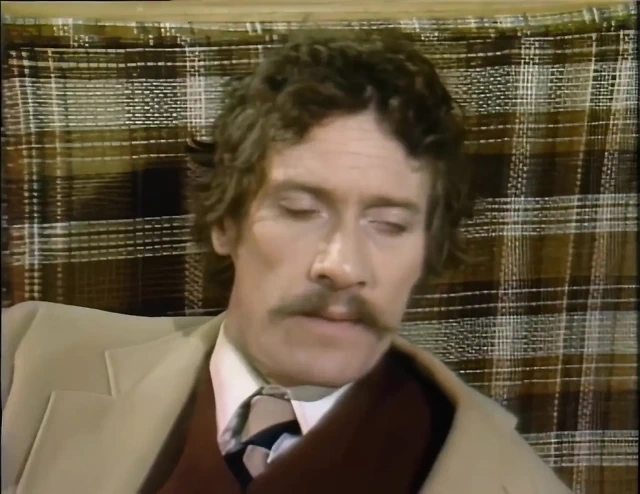 Lezbiyen Aşıklar Kendilerini Yalıyor