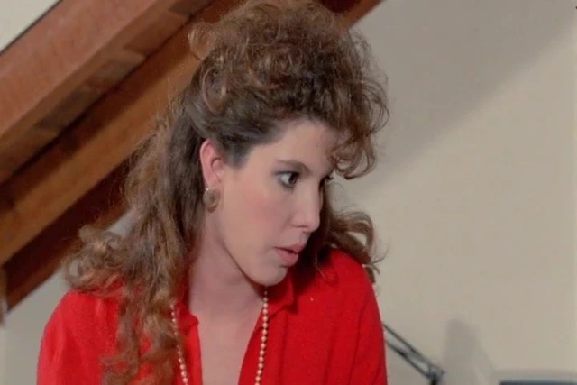 güzel şeftali 2 (1987)