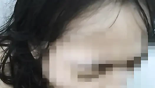 Liseli kız daha iyi not için okulun arkasındaki tuvalette öğretmeninin yarağını emiyor - minokiiko