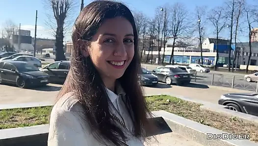 Spor salonunda bir kızla tanıştım ve ilk randevuda sikildi