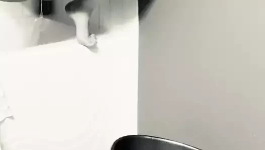 Amatör sıcak kıllı kedi oyuncak işemek uzun mesafe