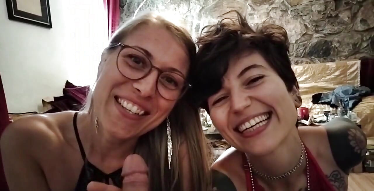 Natalie ve Thea ile Çift Oral Bakış Açısı