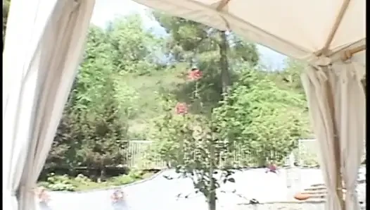 Ayak Trafiği'nin dördüncü bölümünden bazı ateşli kesik bölümler