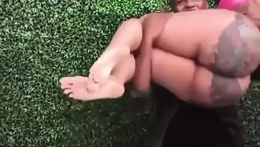 Sıcak oğlan ile iki kız sıcak egzersiz