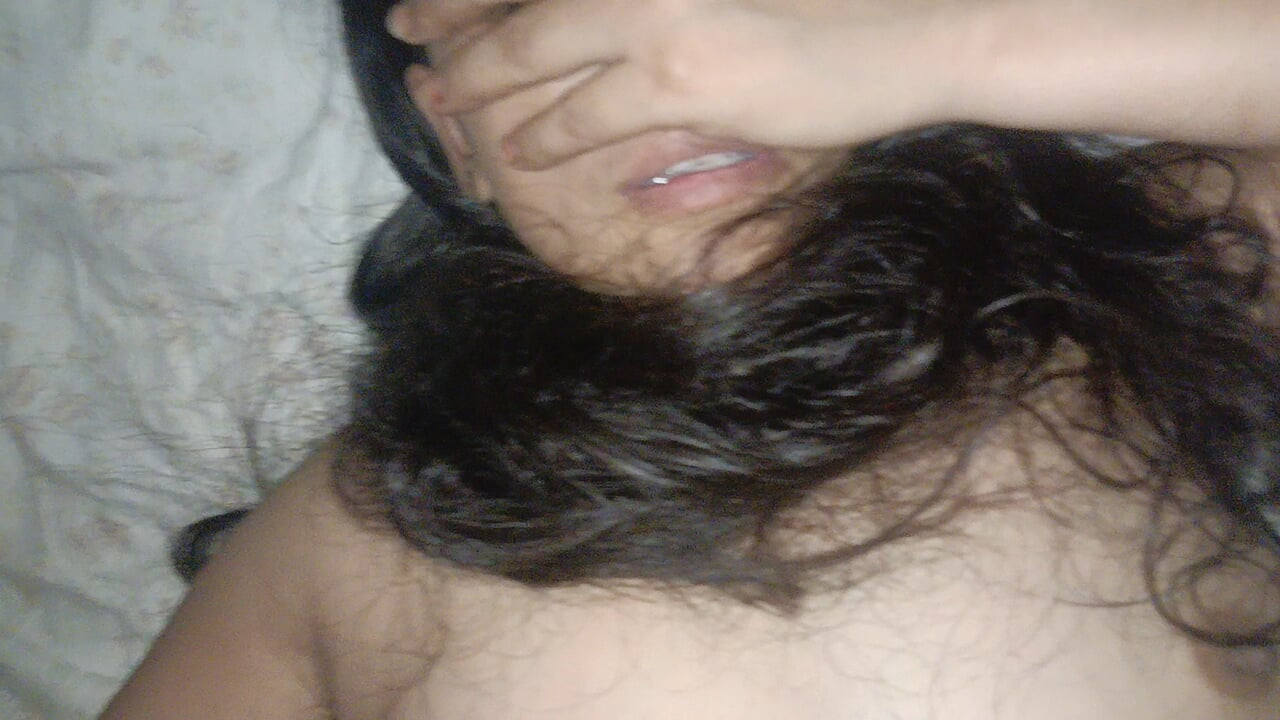Sert Çekirdek Chudai, Yenge Ne Dewar Se Apni Chut Marwai Land Pe Baith Ke, Poonam Ki Chudai Ters Kovboy Kız Pozu