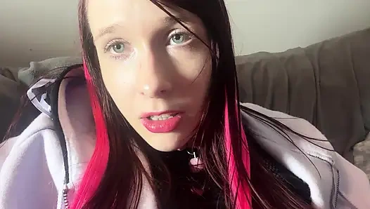 Küçük penis aşağılama düşkünü edepsizce konuşan genç