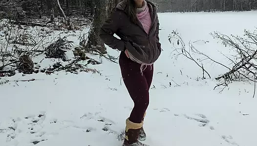 Çaresiz çiş, kar fırtınasında eve gelemedi