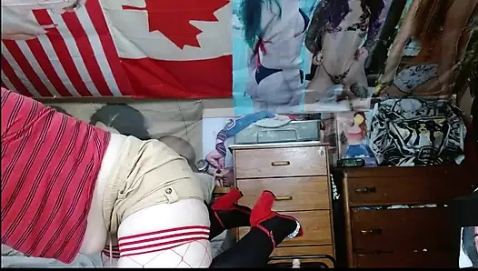 fat Sissy Jiggles and dances