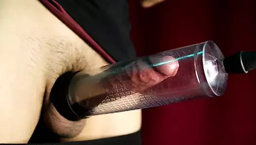 Yarak daha da büyük olacak! Büyük ateşli bir yarağın büyümesi için pompa!