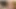 Ateşli erkek delisi orta yaşlı seksi kadın evde sert yumrukla sikişiyor