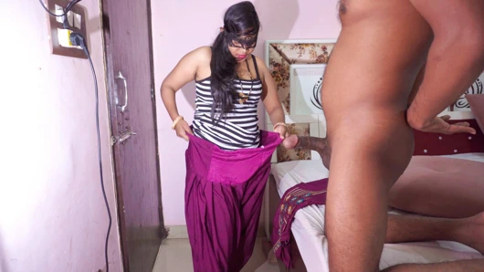 Yenge devar ilişkisi bölüm 2- elbise değiştirirken dewar'ımın önünde çıplak, amımı dölle doldurdu