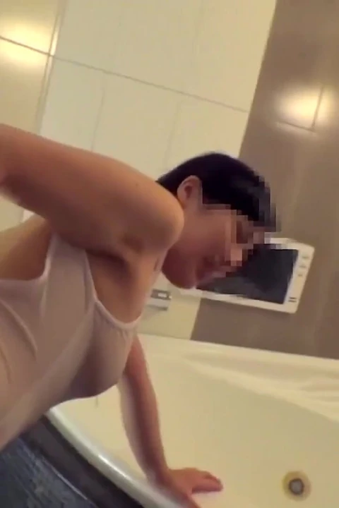 Asyalı dildo oyunu