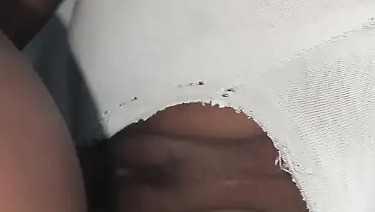 Hintli Telugu inleyen yol kenarından sikişiyor sert seks videoları