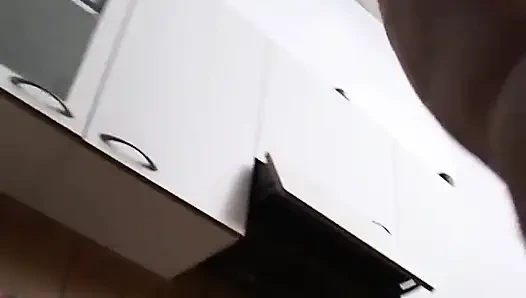 Seksi çoraplı kızıl saçlı amatör olgun götten sikişmeyi seviyor