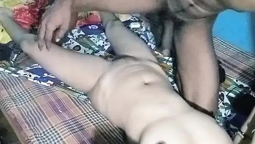 Hintli devar yenge zinde sonunda yengenin götü patladı.