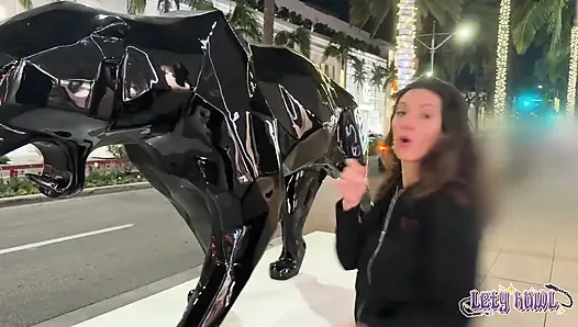 Lety Howl'un Maceraları, Bölüm 11: Xbiz Los Angeles