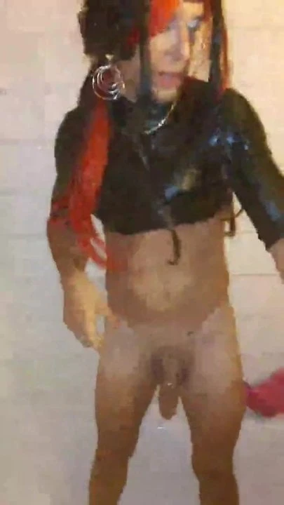Sexychantal wird angepisst