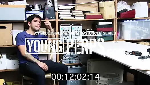 Azgın antrenör jesse zeppelin şımarık atlet verir