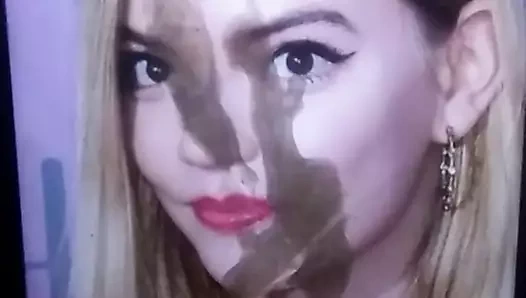 Anya Taylor-joy boşalma anısına 6