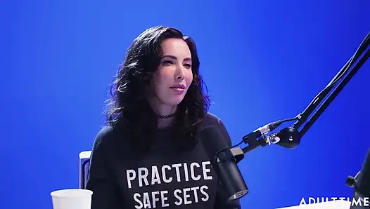 Casey calvert: tiger king parodisi, imposter sendrom, ve bdsm | Adult Time Podcast