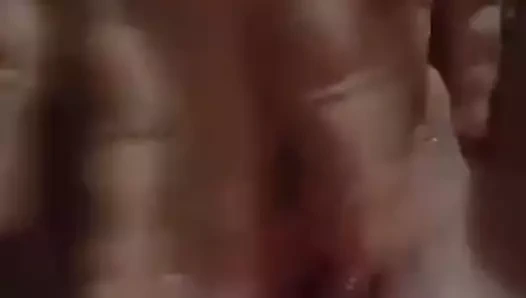 Kokulu beyaz amcık 2