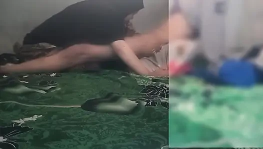 Üvey kız kardeşimin kalbinde yalnız bir yer