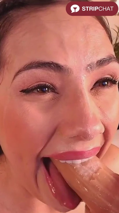 Hot Brunette Gives Messy Deepthroat and Gagging Blowjob - Mia_gag_