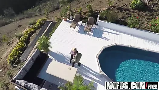 Olivia austin - kır sürme - drone avcısı