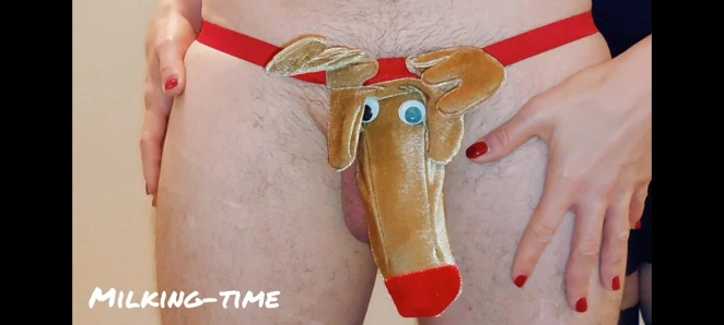 Rudolph burnunu parlatıyor! yavaş bir noel handjob (sağım zamanı)