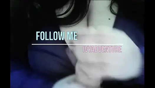 Büyük memeli tombul ateşli evli kadın büyük zenci yarağıyla oynarken hentai izliyor #12