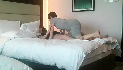 Aldatan çift, sürekli dölleme seks videosu!! Derin oral seks!! İçine boşalma