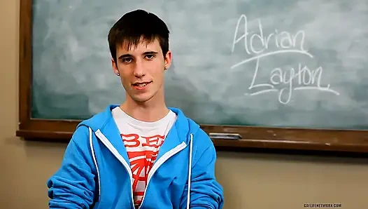 Tatlı Adrian ile röportaj