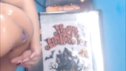 Halloween tamamen sokulmuş butthole yapay penis