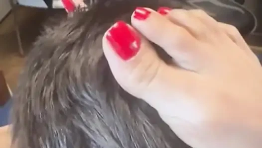 Melove Loud inliyor gerçekten onun dölünü yutmak istememi sağlıyor