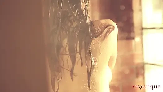 Eufrat Mai - ıslak orgazm
