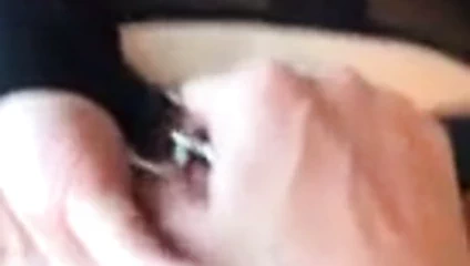 Kelepçeli ve becerdin sert